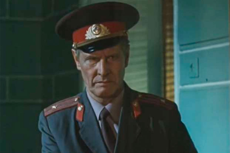 Кадр из&nbsp;фильма &laquo;Частное лицо&raquo; (1980)