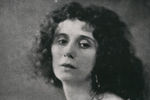 В январе 1931 года Павлова возвращалась в Париж с Лазурного берега Франции на поезде, которые потерпел крушение. Танцовщица не сильно пострадала, но ей пришлось долго идти до ближайшей станции и на холоде ждать следующего поезда. Впоследствии у нее начался плеврит, но балерина продолжала выступать
