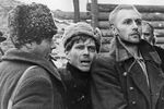 Борис Плотников и Владимир Гостюхин в фильме «Восхождение» (1976)