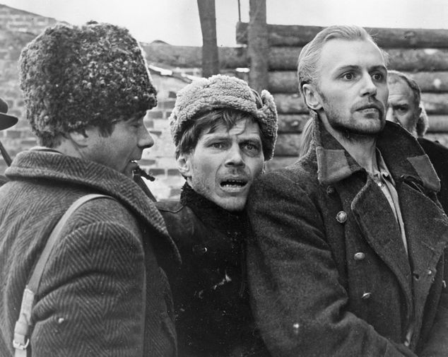 Борис Плотников и Владимир Гостюхин в&nbsp;фильме &laquo;Восхождение&raquo; (1976)