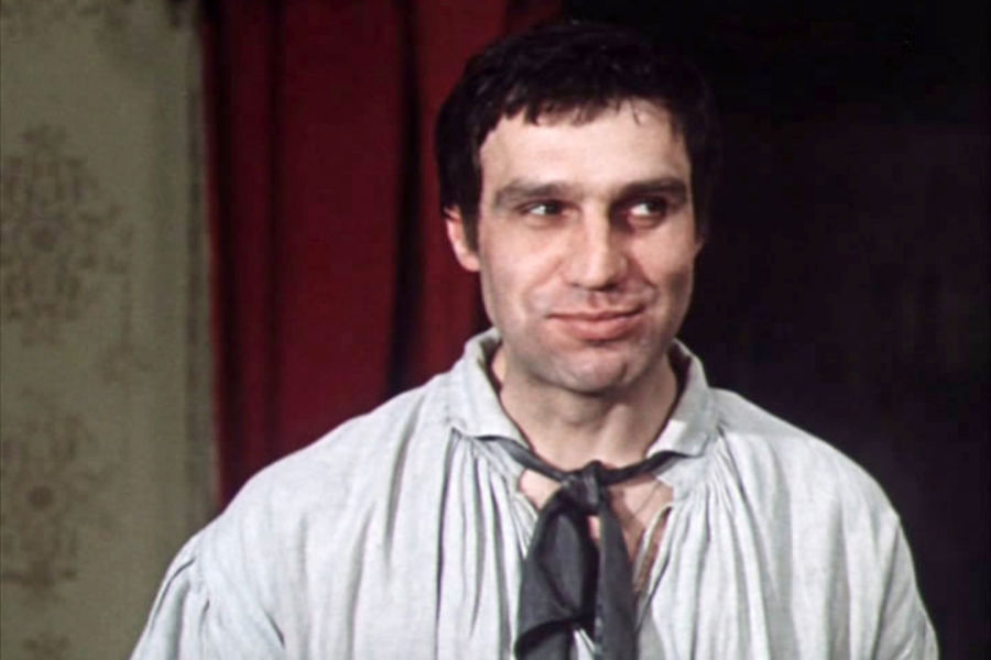 Роман Громадский в&nbsp;картине &laquo;Первые радости&raquo; (1977)