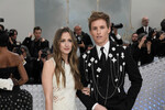 Ханна Багшо и Эдди Редмейн на Met Gala 2023