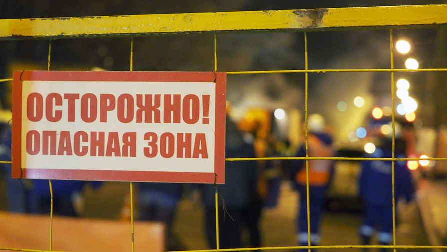 На&nbsp;месте прорыва теплотрассы ТЭЦ №23 в&nbsp;Гольяново, 30&nbsp;ноября 2017&nbsp;года
