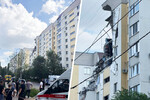 Последствия взрыва бытового газа в подъезде 10-этажного жилого дома в Саратове, 25 июля 2025 года