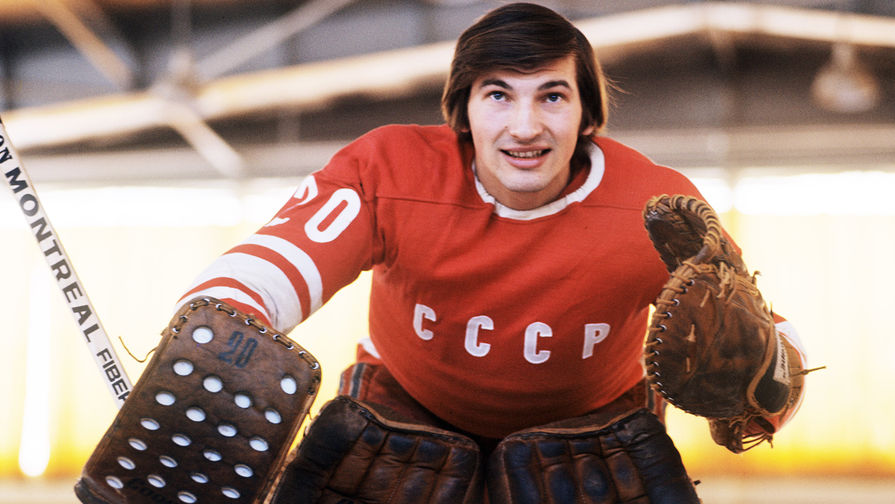 Вратарь сборной СССР по&nbsp;хоккею с&nbsp;шайбой Владислав Третьяк, 1976&nbsp;год