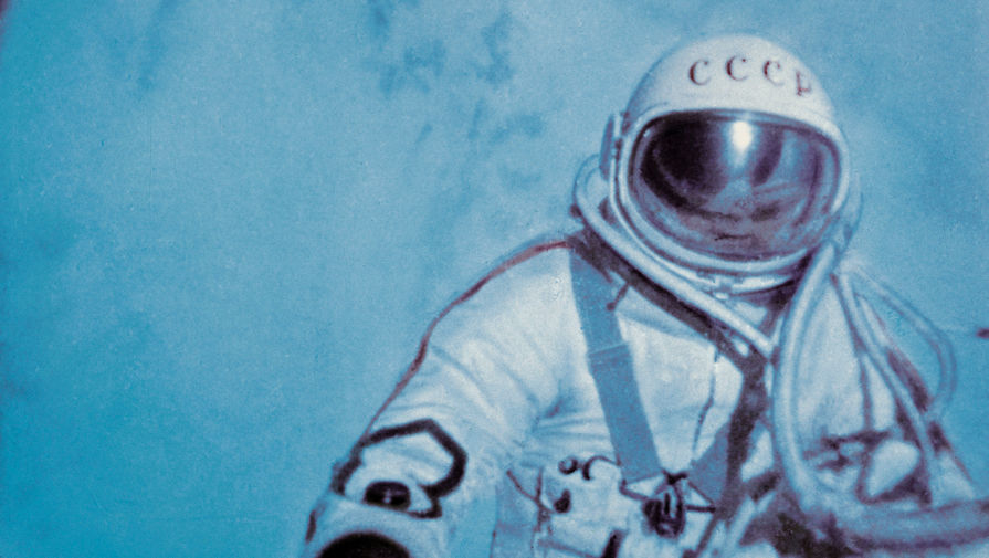 Кадр из&nbsp;документального фильма &laquo;В скафандре над&nbsp;планетой&raquo;, 1965 год