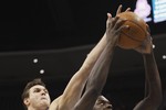 Данило Галлинари (№8) против Лэнса Стивенсона