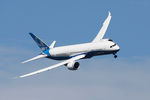 Пассажирский самолет Boeing 787 на Международном авиационно-космическом салоне «Фарнборо-2014»