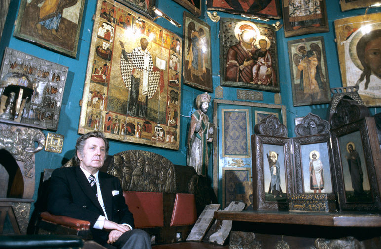 Народный художник СССР Илья Глазунов, 1986 год