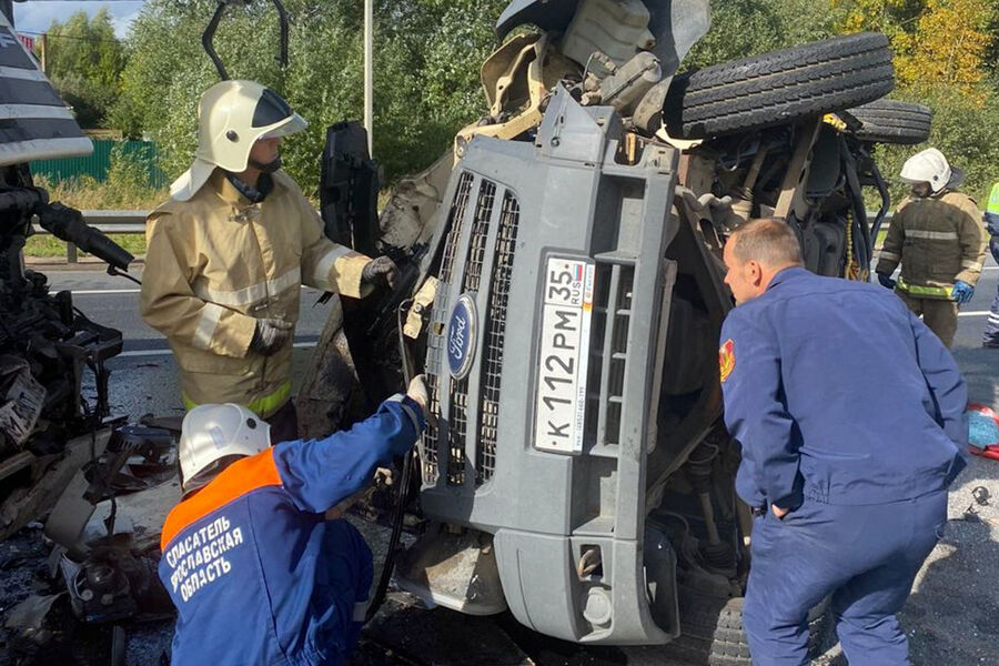 Последствия ДТП в&nbsp;Ярославской области, в&nbsp;результате которого погиб Сергей Пускепалис, 20&nbsp;сентября 2022&nbsp;года