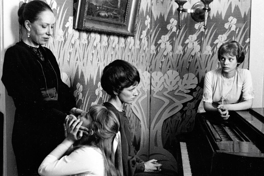Инна Чурикова в&nbsp;фильме Глеба Панфилова &laquo;Васса&raquo;, 1983&nbsp;год

