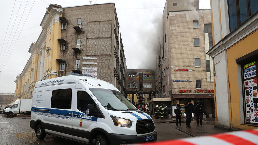 Тушение пожара в&nbsp;здании «Лениздата» в&nbsp;Санкт-Петербурге, 2 февраля 2020 года