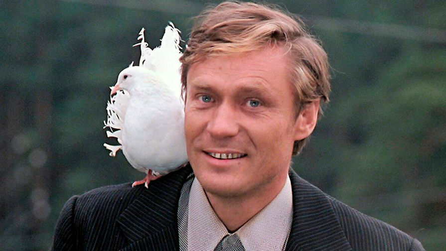 Александр Михайлов в&nbsp;картине &laquo;Любовь и голуби&raquo; (1984)