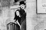 Чарли Чаплин и Полетт Годдар в фильме «Новые времена» (1936)