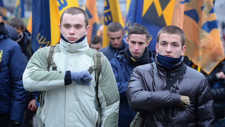 Участники акции в Киеве, посвященной годовщине начала событий на «майдане»