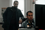 <b>«Бар «Один звонок» — 1 сезон, реж. Сергей Филатов</b>
<br><br>
<b>Где и когда смотреть:</b> на Kion — с 1 октября
<br><br>
Сюжет шоу Сергея Филатова («Урок») вращается вокруг таинственного заведения, где гостей встречает бармен (Козловский), помогающий им позвонить умершим. В актерском составе — Александр Ильин — младший («Интерны»), Оксана Акиньшина («Чернобыль»), Полина Ауг («Мастер и Маргарита»), Павел Ворожцов («Между нами химия»), Антон Кузнецов («ЮЗЗЗ») и Иван Макаревич («Ника»).

