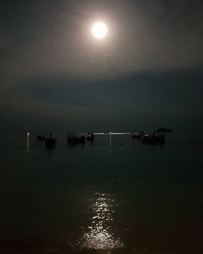 Суперлуние в Таиланде, 19 февраля 2019 года