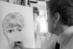 Итальянская актриса Клаудия Кардинале в студии советского художника Ильи Глазунова, 1967 год
