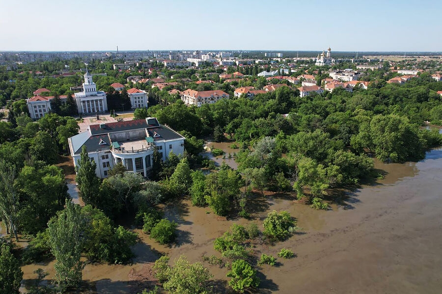 Подтопление в&nbsp;Новой Каховке после разрушения задвижек на&nbsp;Каховской ГЭС