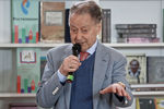 Поэт Андрей Дементьев на творческой встрече в рамках книжного фестиваля в Москве, 2016 год