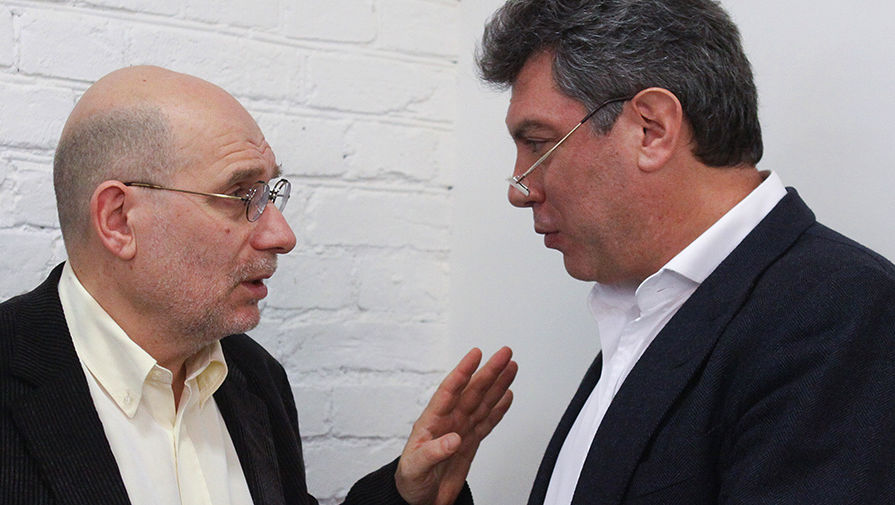 Борис Акунин и Борис Немцов, 2011 год