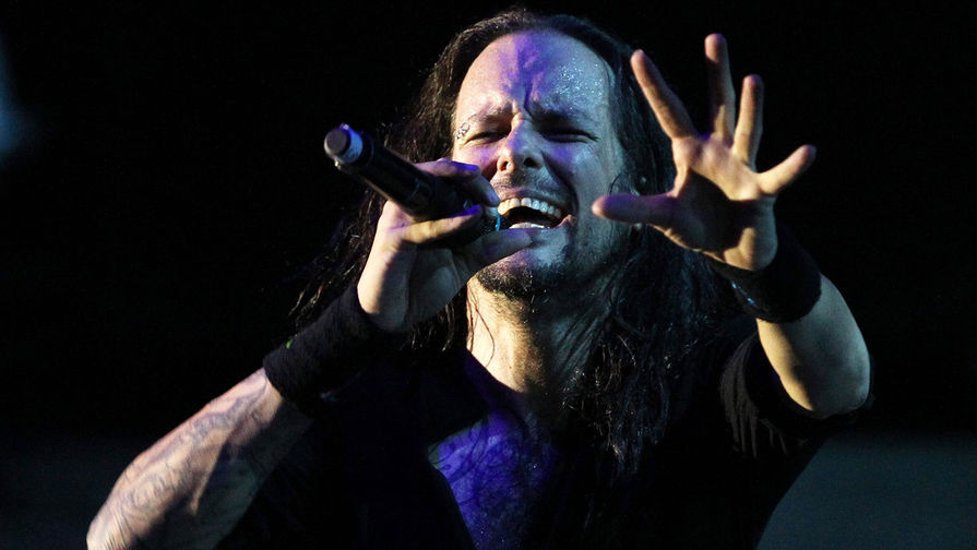Лидер группы Korn Джонатан Дэвис выступает на&nbsp;музыкальном фестивале &laquo;Кубана&nbsp;-2012&raquo; на&nbsp;Таманском полуострове Краснодарского края