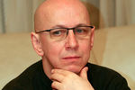 Солист группы «Воскресение» Андрей Сапунов перед началом концерта в Красноярске, 2008 год