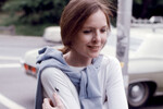 Дайан Китон во время прогулки по Нью-Йорку, 1975 год