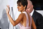 Актриса Холли Берри на церемонии вручения телевизионной премии «Эмми»