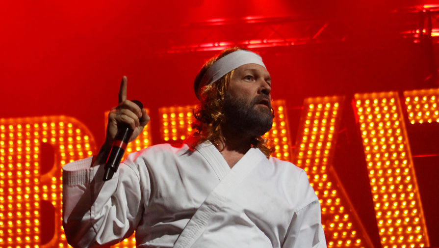 Лидер группы Limp Bizkit Фред Дёрст на&nbsp;концерте в&nbsp;Москве