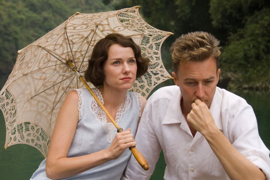 Кадр из&nbsp;фильма «Разрисованная вуаль» (2006)