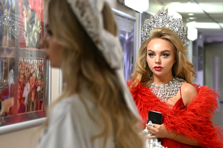 Участницы финала 10-го Всероссийского конкурса красоты и материнства &laquo;Миссис Россия Мира&raquo; в&nbsp;концертном зале &laquo;Планета КВН&raquo; в&nbsp;Москве, 6&nbsp;июня 2025&nbsp;года