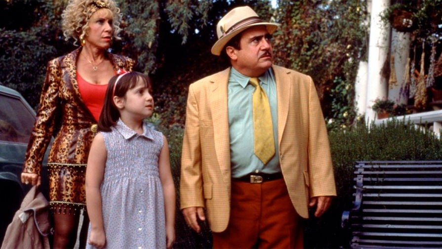 <b>«Матильда» (1996)</b>
<br>Семейная комедия об одаренной девочке со способностью к телекинезу. Де Вито играет никудышного отца, который продает старые машины и совсем забывает о дочери