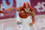Дистанцию 500 метров на чемпионате Европы по классическому многоборью, который проходит в Херенвене выиграла чешка Каролина Ербанова. Второй стала россиянка Екатерина Лобышева, отстав от победительницы на 0,26, третьей стала представительница Нидерландов Антуанетта де Йонг. Россиянки Екатерина Шихова (на фото) и Ольга Граф стали 5-й и 10-й соответственно