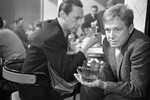 Олег Ефремов и Иннокентий Смоктуновский в фильме «Берегись автомобиля», 1966 год