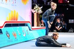 Дина и Арина Аверины на мастер-классе в рамках Всероссийского соревновательного марафона в формате гимнастрады «Здоровые дети — здоровая Россия» во Дворце гимнастики Ирины Винер-Усмановой в Москве, 2022 год
