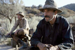 <b>«Нефть» (2007)</b>
<br><br>
Дэниел Дэй-Льюис выдал одну из самых мощных ролей XXI века, за которую получил «Оскар», «Золотой глобус» и еще несколько наград, а оператор Роберт Элсвит и композитор, гитарист группы Radiohead Джонни Гринвуд превратили фильм в мрачную симфонию, где каждая сцена словно соткана из нефти и крови.