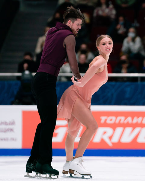 Александра Степанова и Иван Букин выступают с&nbsp;произвольным танцем на&nbsp;чемпионате России &mdash; 2022