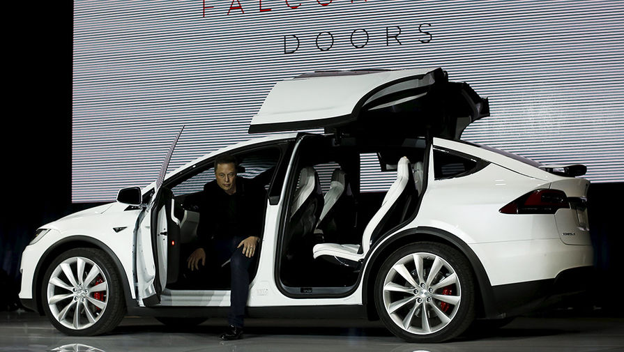 Глава Tesla Motors Элон Маск на&nbsp;премьере Tesla Model X
