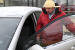 Андрей Филин около своего автомобиля