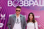 Певец Александр Тарасов (T-Killah) перед церемонией вручения премии «МУЗ-ТВ 2024. Возвращение» в «ЦСКА Арена», Москва, 14 июня 2024 года 