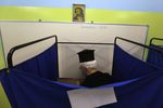 Голосование на одном из избирательных участков