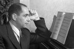 Игорь Моисеев, танцовщик, балетмейстер, хореограф, балетный педагог. Народный артист СССР. В 1937 году создал первый в стране профессиональный ансамбль народного танца (Ансамбль народного танца СССР), 1952 год