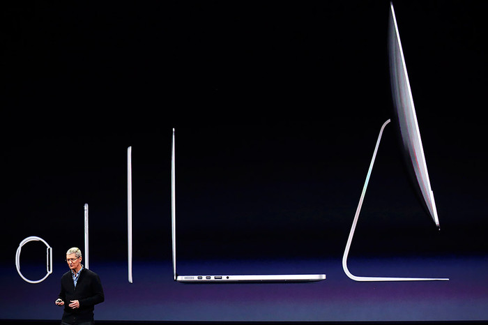 Тим Кук во время презентации Apple