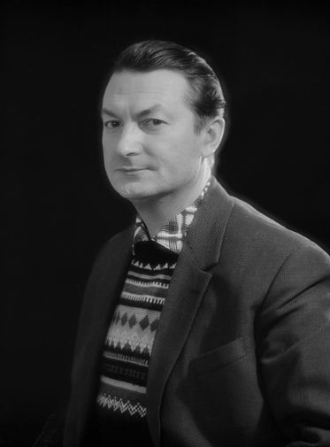 Георгий Михайлович Вицин, актер Московского драматического театра имени М.Н.Ермоловой, заслуженный артист РСФСР, 1967&nbsp;г.