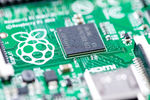 3. Мини-компьютер Raspberry Pi (2012)