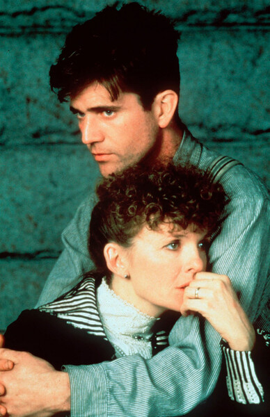 Мел Гибсон и Дайан Китон в&nbsp;фильме «Миссис Соффел» (1984)