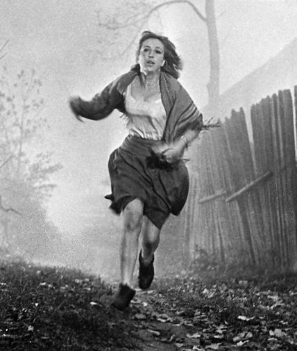 Актриса Клара Лучко в роли Ольги в фильме «Чужое имя», 1966 год