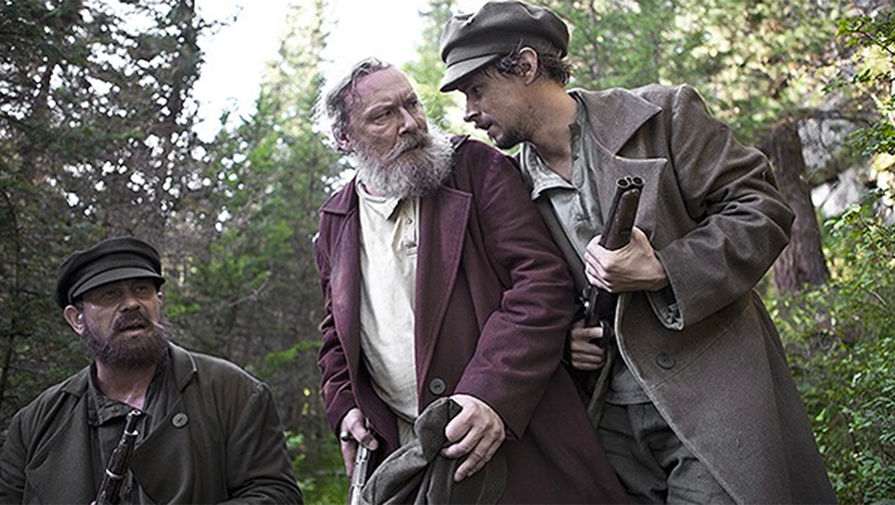 Кадр из фильма «Беглецы» (2014)