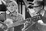 Людмила Гурченко и Олег Ефремов в фильме «Строится мост», 1966 год